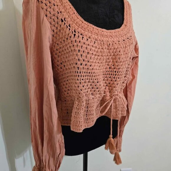 NWOT ✨FREE PEOPLE✨ Megan Crochet Top Size Medium in Coral with Open Back - Picture 5 of 9
